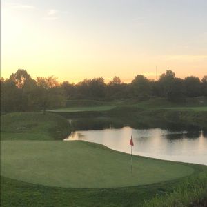 Meet your Posher, Carson